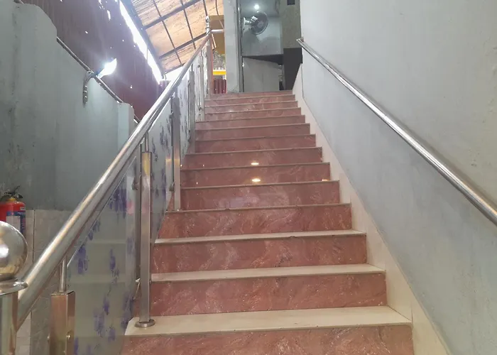 Lodge Babul Kolkata