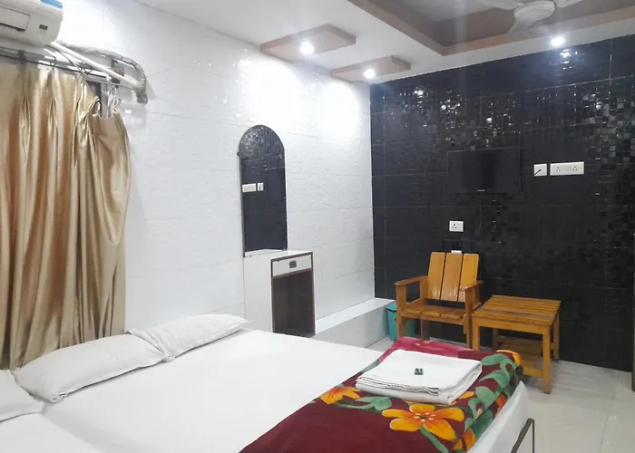 Lodge Babul Kolkata