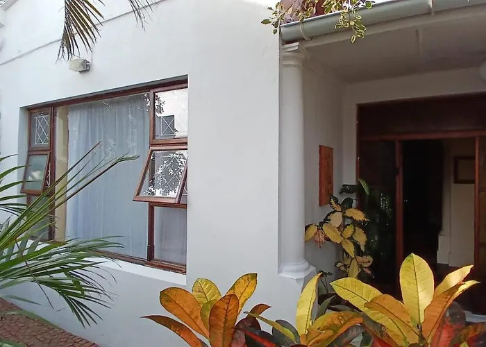 Portside Inn East London