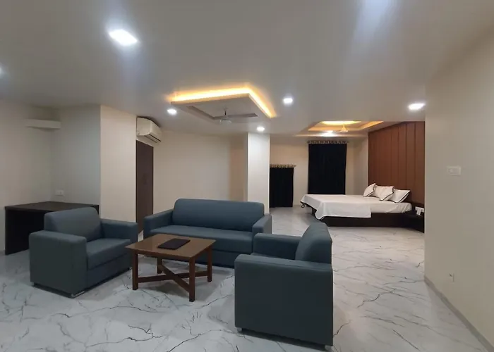 Hotel Raj Heights Solapur