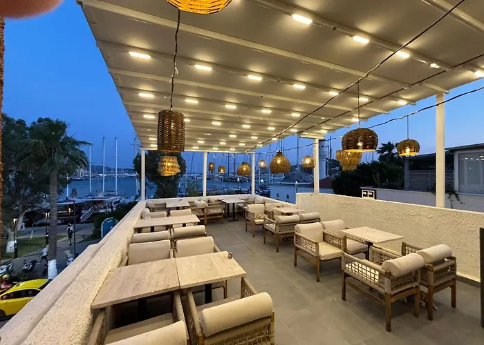 Tosunpasa Hookah Lounge Kafe Restroran Ve Turizm Otelcilik Bodrum