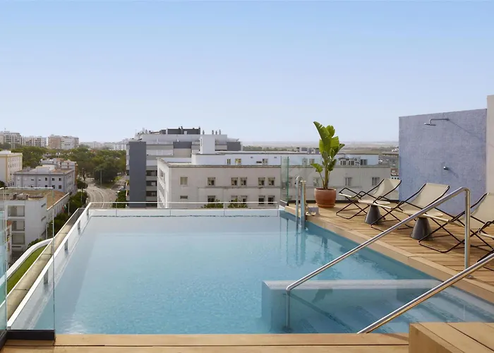 Nh Luz Huelva Hotel
