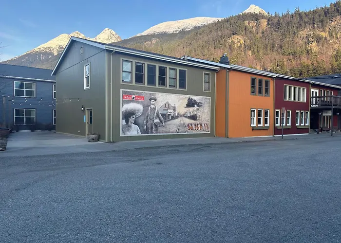 Holland America Skagway Inn