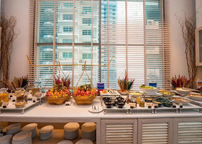 Hyatt Place Bangkok Sukhumvit 24