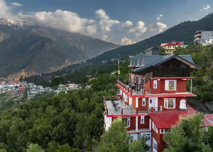 Echor The Alpine Crest Kalpa Hotel