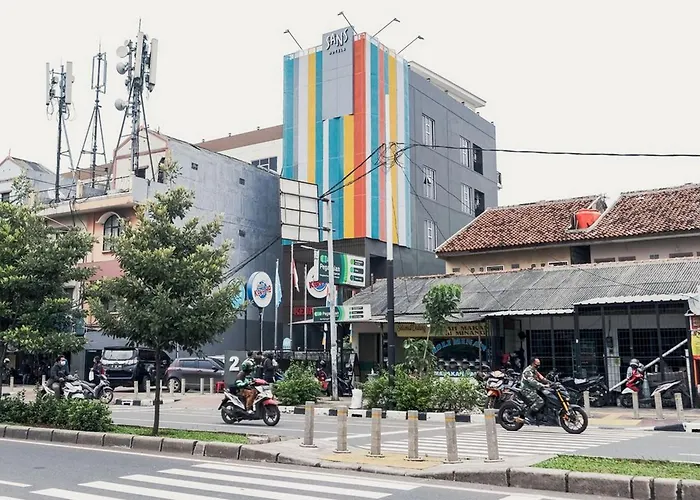 Sans Hotel Puri Indah Jakarta
