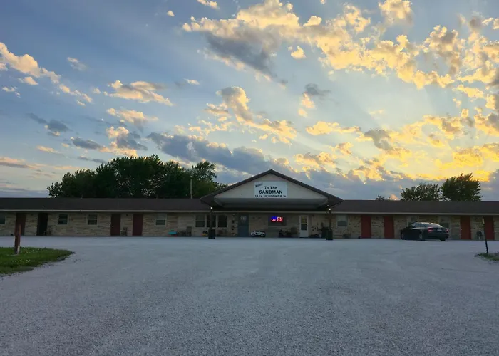 Oyo Sandman Inn Eagle Grove