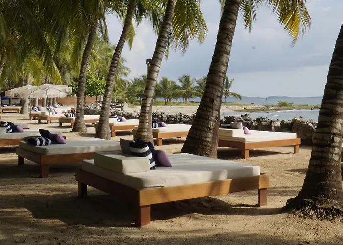 Castillete Hotel & Beach Club Tierra Bomba