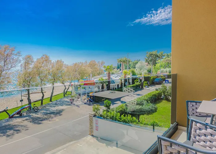 Maresole Beachfront Residence Poreč