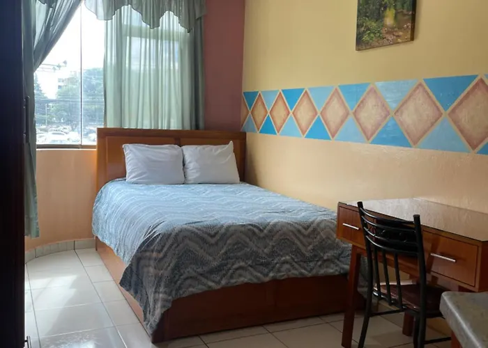 Hostal Abu Dhabi Cuenca