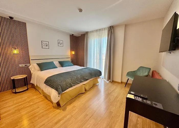 Hotel Ávila Diró