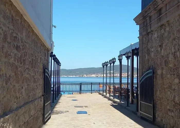 Ayvalik Cihan Otel