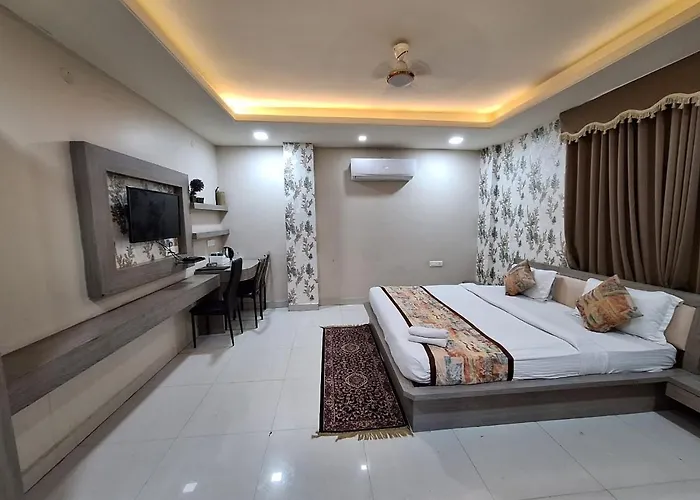 Hotel Mayur Palace Bhopal