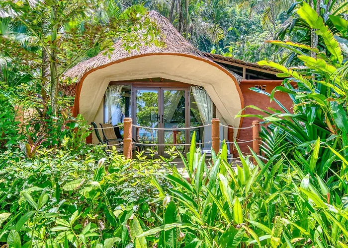 Ylang Ylang Beach Resort Montezuma