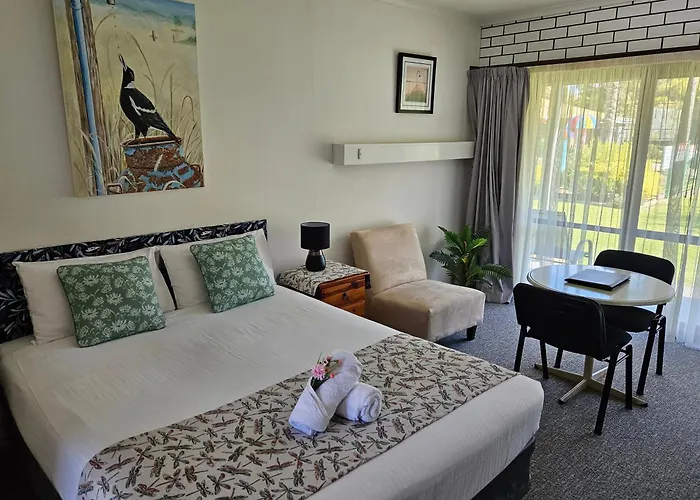 Barooga Country Inn Motel