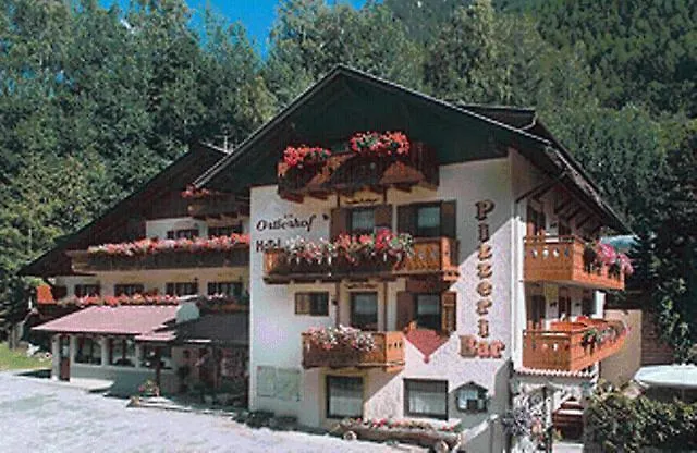 Hotel Pizzeria Ortlerhof Martell