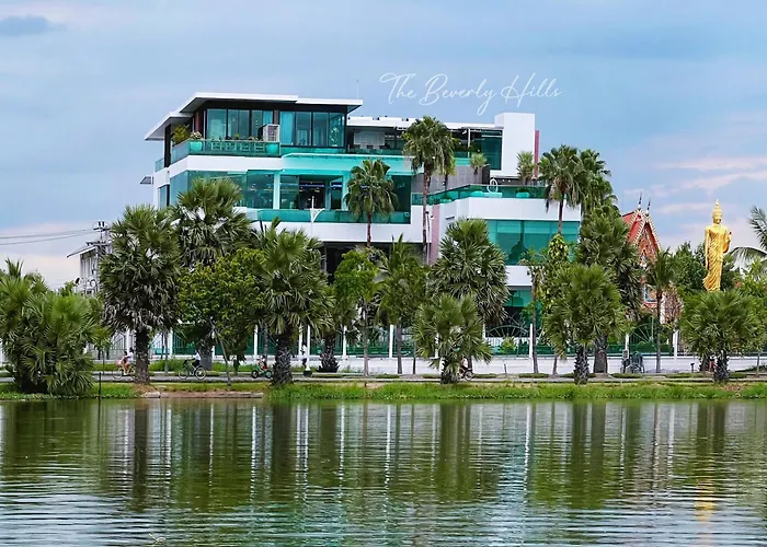 The Beverly Hills Hotel Nakhon Ratchasima