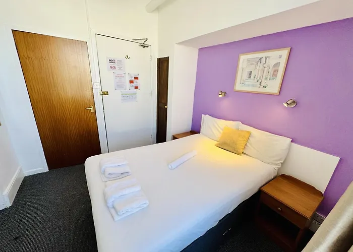 Carlton Court Hotel Eastbourne