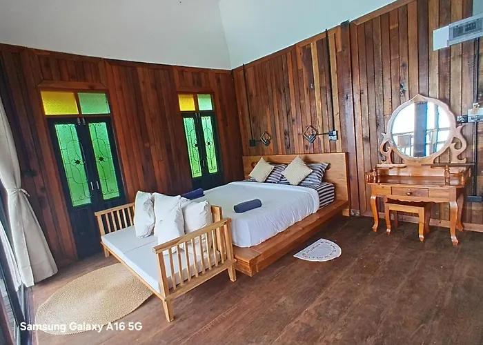 Chabalay Resort Ko Tao