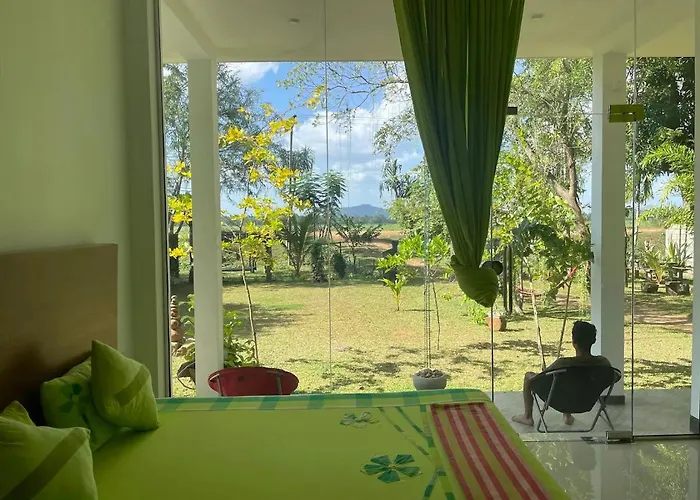Elegant Lake Yala Safari House Tissamaharama