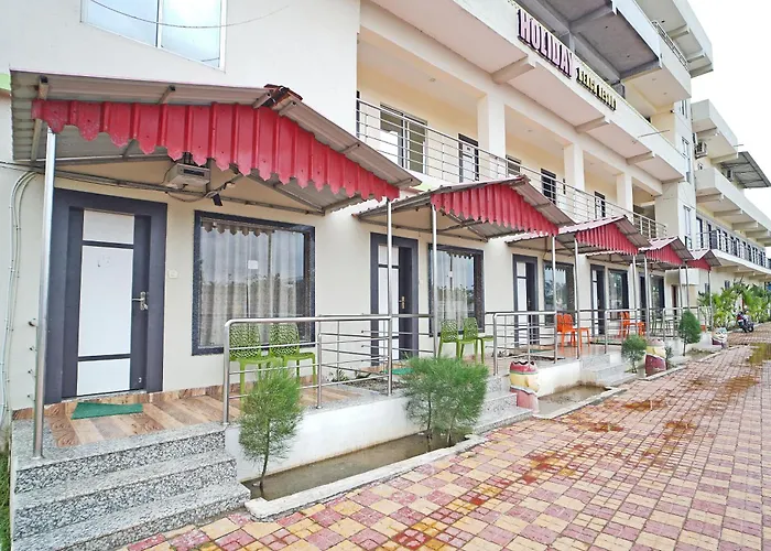 Holiday Beach Resort !! Beach Distance 50 Mts !! Mandarmani