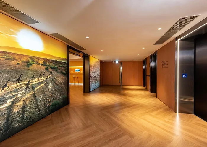 Shama Hub Metro South Hong Kong Hotel