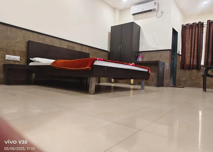 Agrawal Bhawan Hotel Ujjain