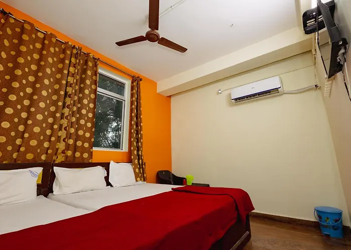 Pvt Residency Hotel Palni
