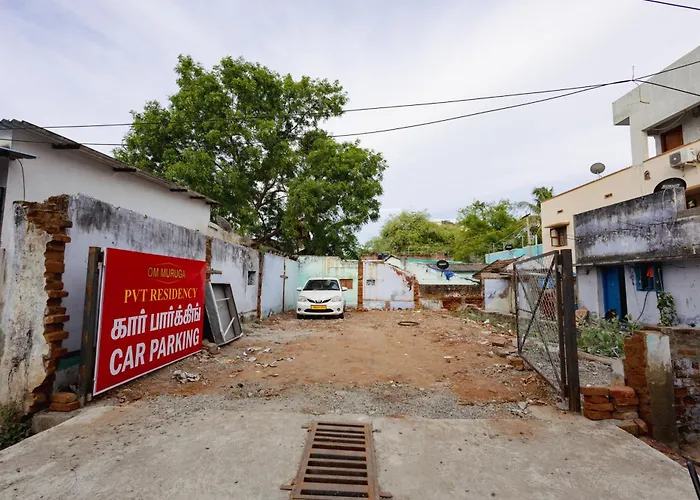 Pvt Residency Hotel Palni