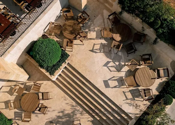 The Telegraph Hotel - The Leading Hotels Of The World Tbilisi