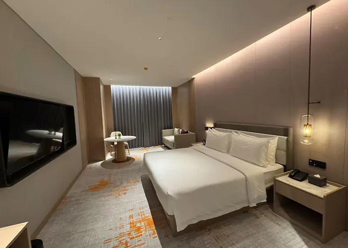 ELONG Hotel Jakarta PIK