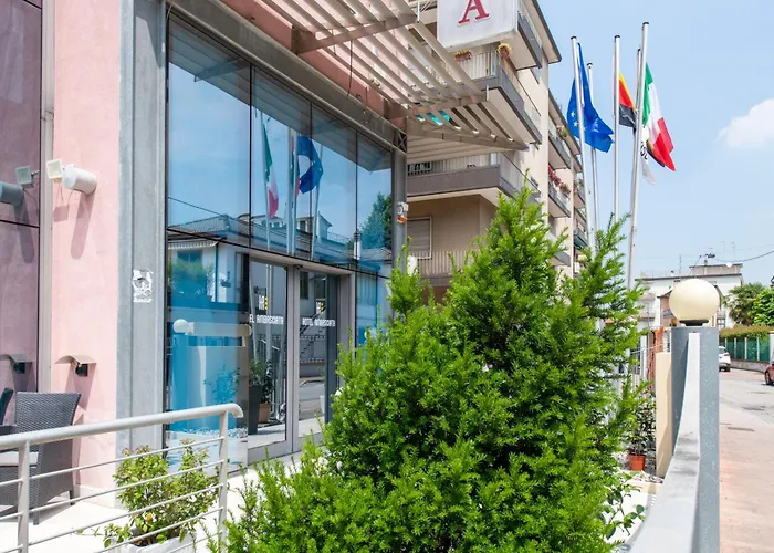 Hotel Ambasciata Venice - Atika & Atif Mestre