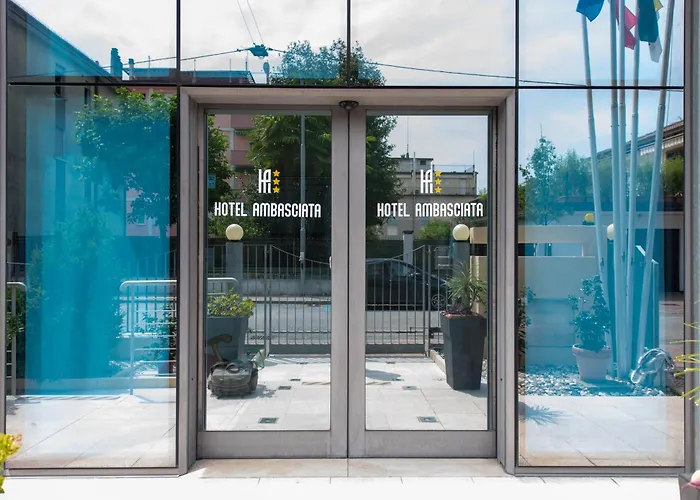 Hotel Ambasciata Venice - Atika & Atif Mestre