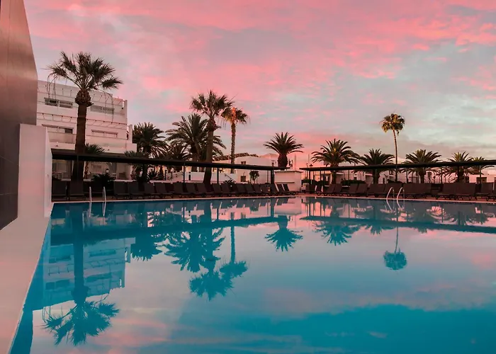 Aequora Lanzarote Suites Puerto del Carmen 