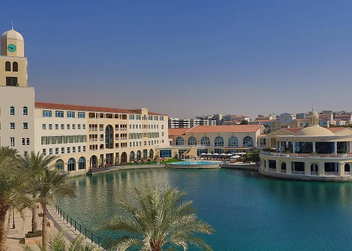 Millennium Lakeview Hotel Dubái