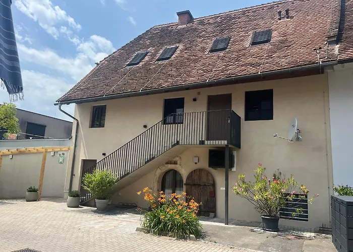 Kaiser Von Oesterreich, Historik- Und Thermalhotel Bad Radkersburg