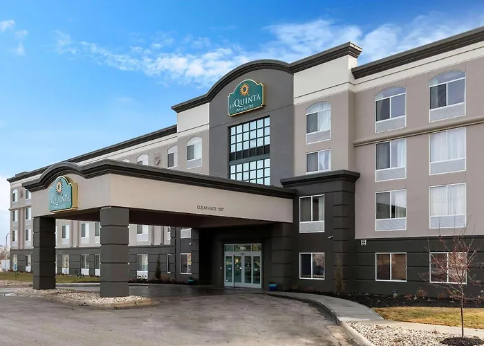 La Quinta By Wyndham Omaha Airport Downtown Hotel Carter Lake