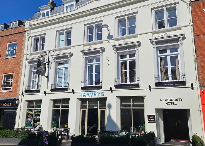 New County Hotel & Serviced Apartments By Roomsbooked Gloucester