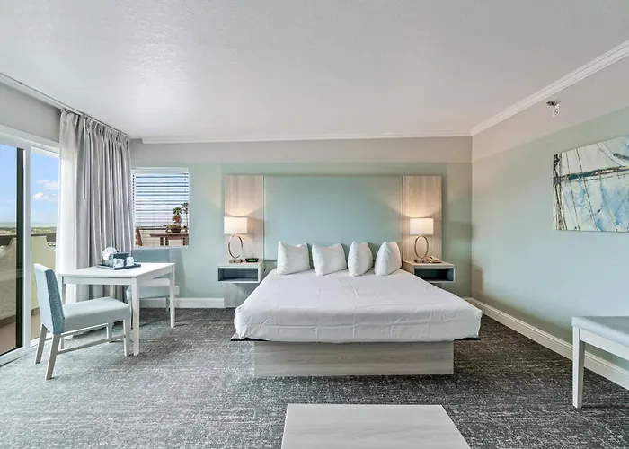 Hotel La Serena Morro Bay