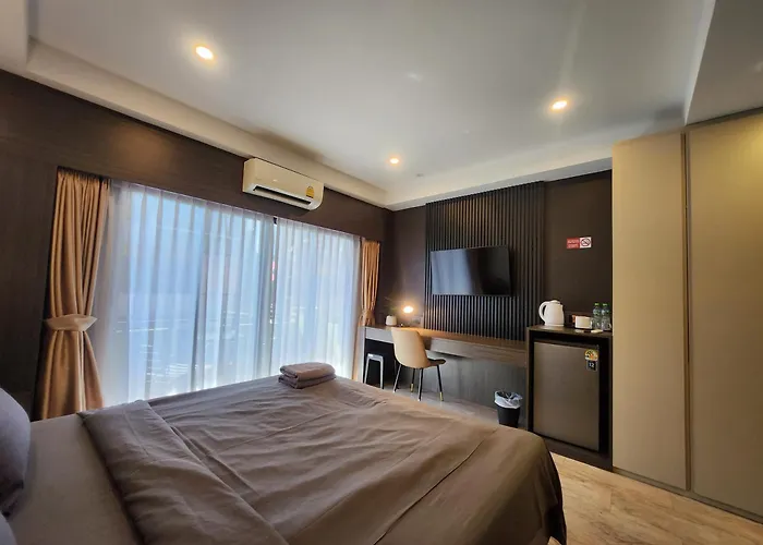 แม็กซ์ เรสซิเดนซ์ Hotel Pattaya