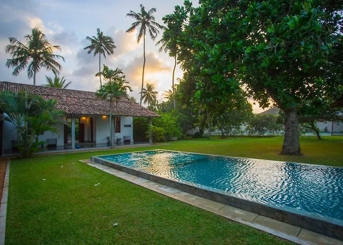 The Frangipani Tree By Edwards Collection - Thalpe Hotel Unawatuna