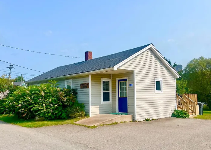 Alma Shore Lane Suites & Cottages