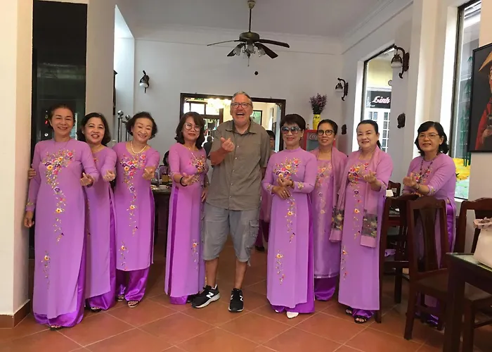 Pink Lotus Hotel Huế