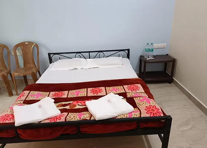 Hotel Deepak Executive, Ganpatipule