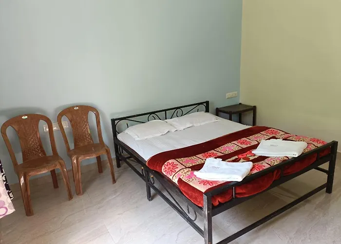 Hotel Deepak Executive, Ganpatipule