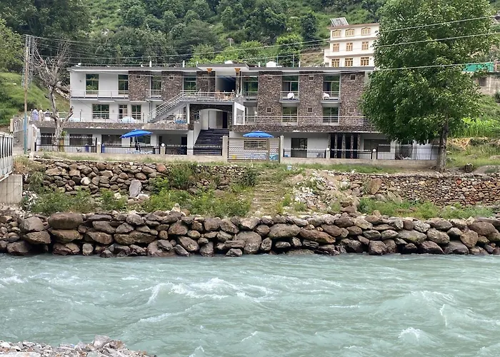 River Garden Hotel And Resort Naran