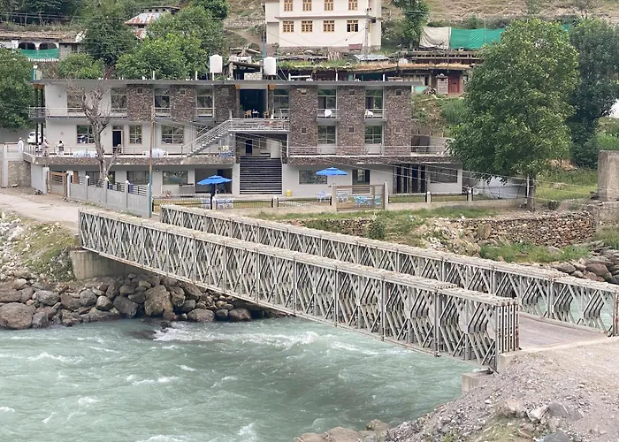 River Garden Hotel And Resort Naran