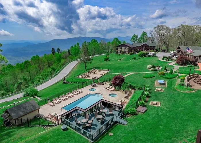 Switzerland Inn Spruce Pine