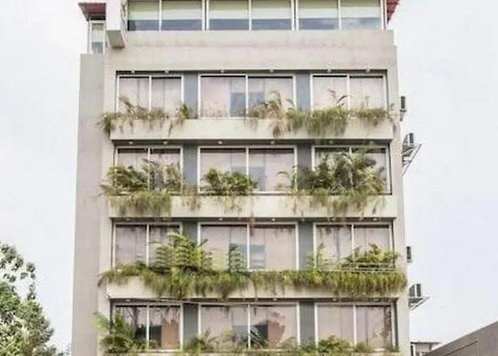Hotel Raj Shikhar Ujjain