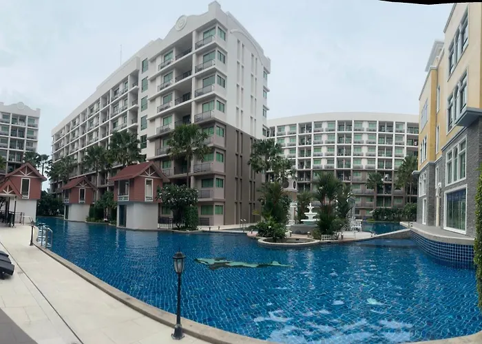 Arcadia Beach Continental Pattaya